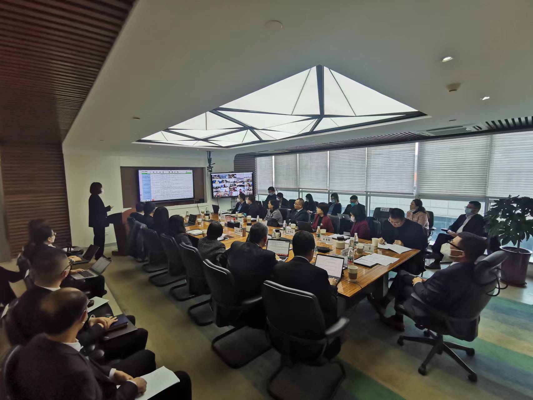 王冠一董事长在evo真人集团2023年工作会议上的讲话